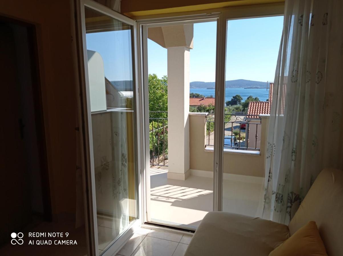 Apartments Vodopija 300M To The Beach Sveti Filip i Jakov Extérieur photo