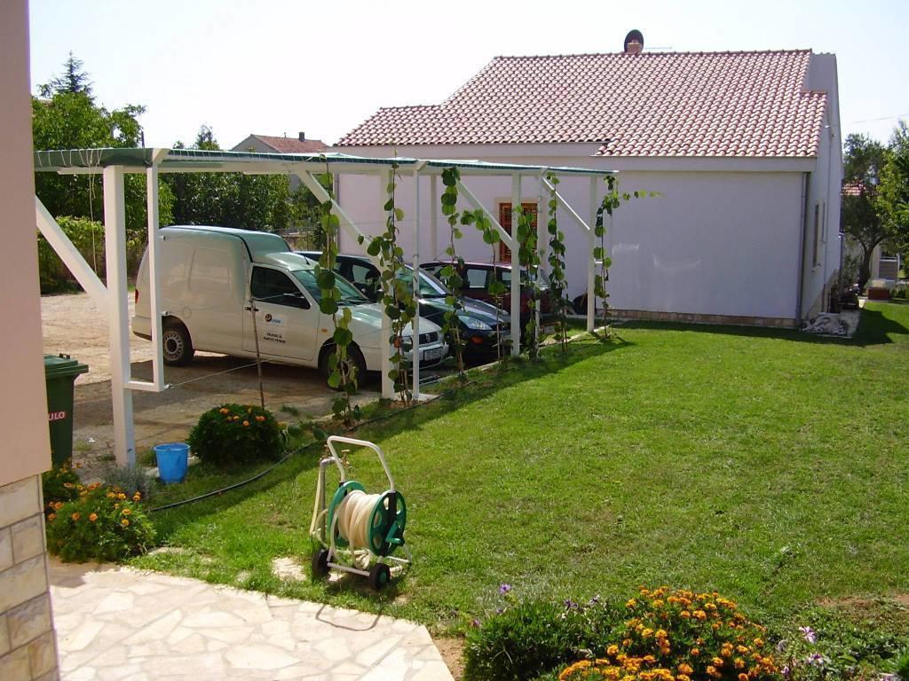 Apartments Vodopija 300M To The Beach Sveti Filip i Jakov Chambre photo