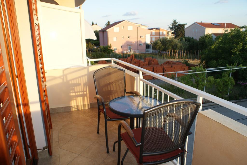 Apartments Vodopija 300M To The Beach Sveti Filip i Jakov Extérieur photo